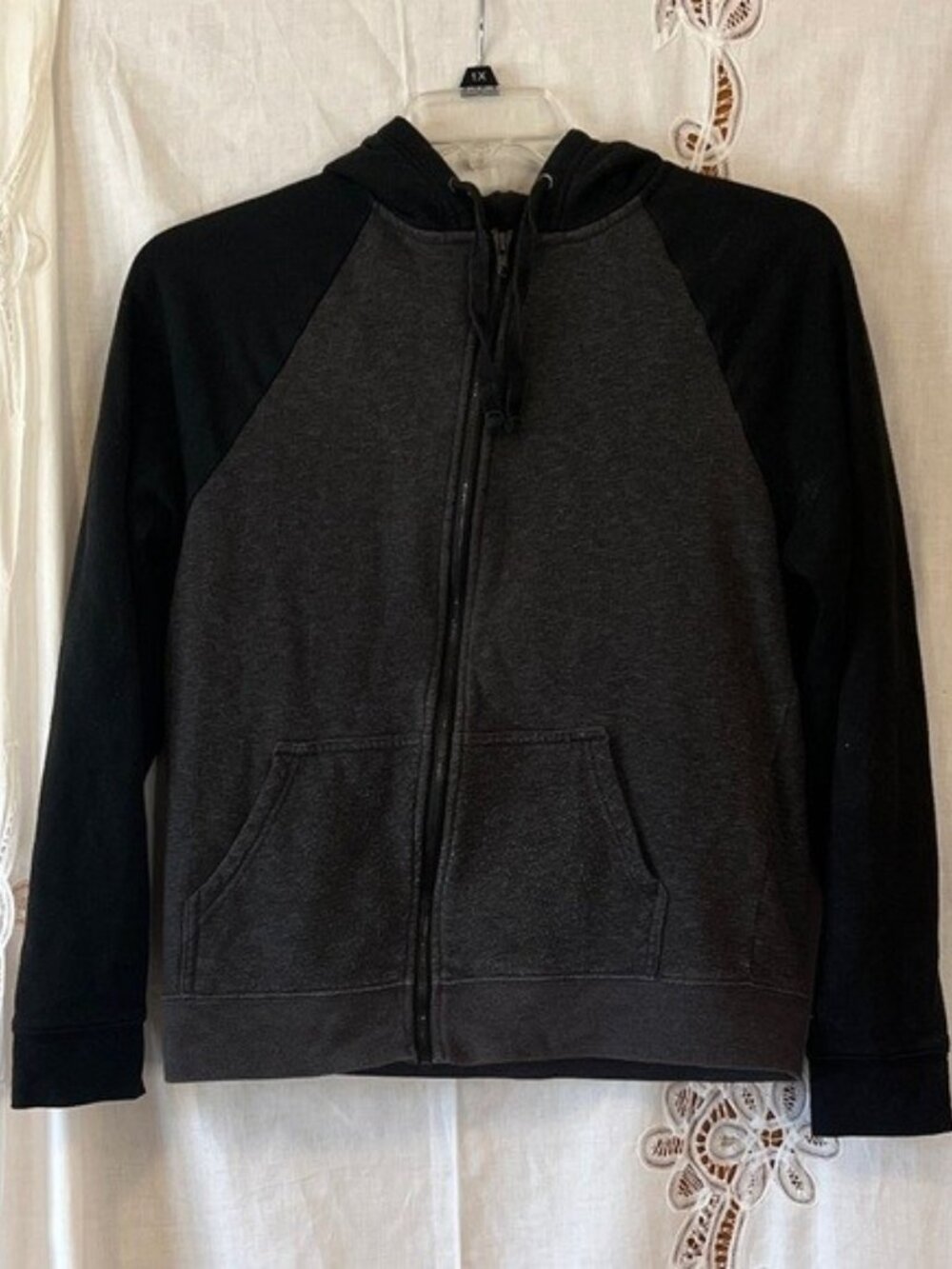 Urban Pipeline Charcoal Black Zip-Up Hoodie S